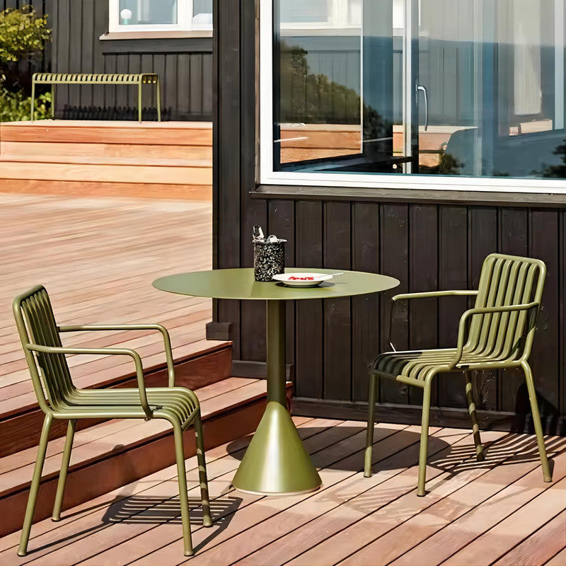 Simple Courtyard Bistro Chair and Table